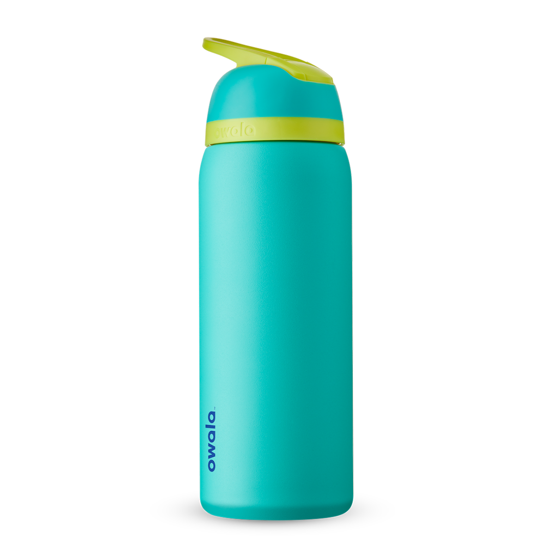 Owala Flip Insulated Stainless Steel Water Bottle with Straw for Sports and  Travel, BPA-Free, 24-Ounce, Very, Very Dark