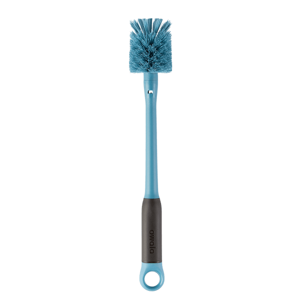 The Best Bottle Brush That Actually Cleans My Travel Mugs and Water Bottles